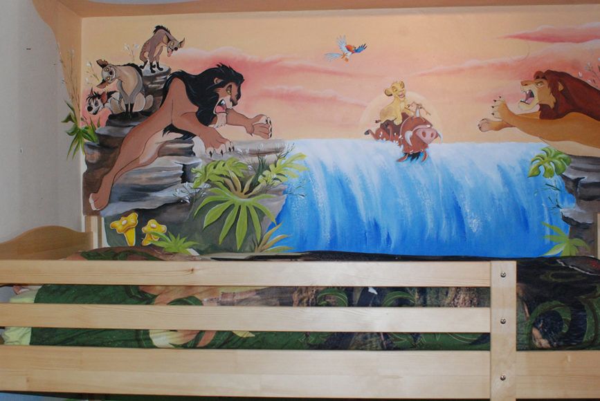 Urška Kocmur Gorjanc: Nariše vse, kar je mogoče spraviti na platno ali papir