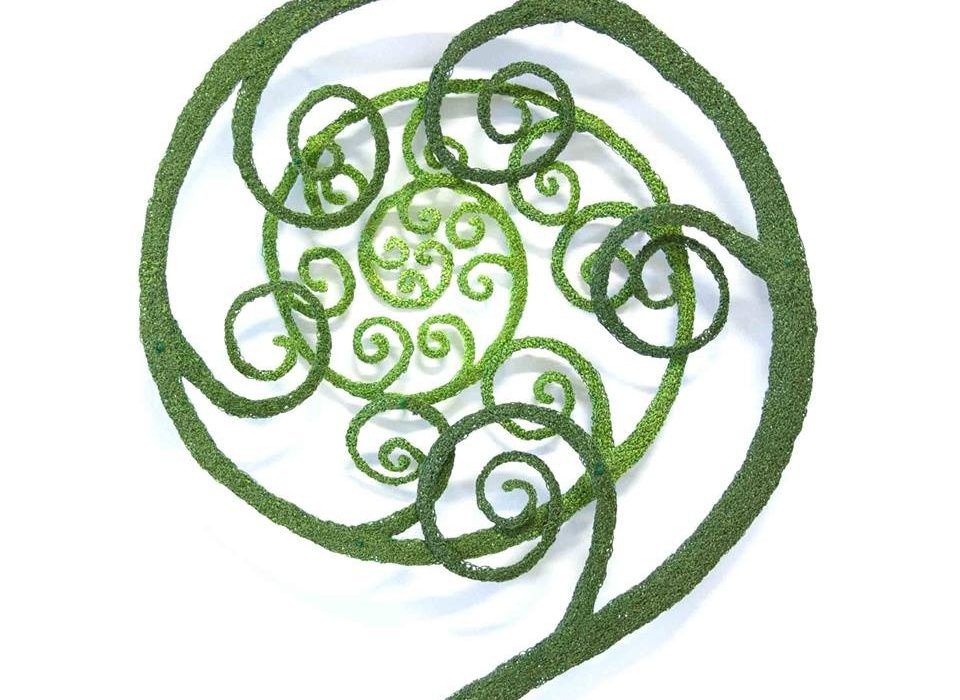 Niti ujete v oblike iz narave