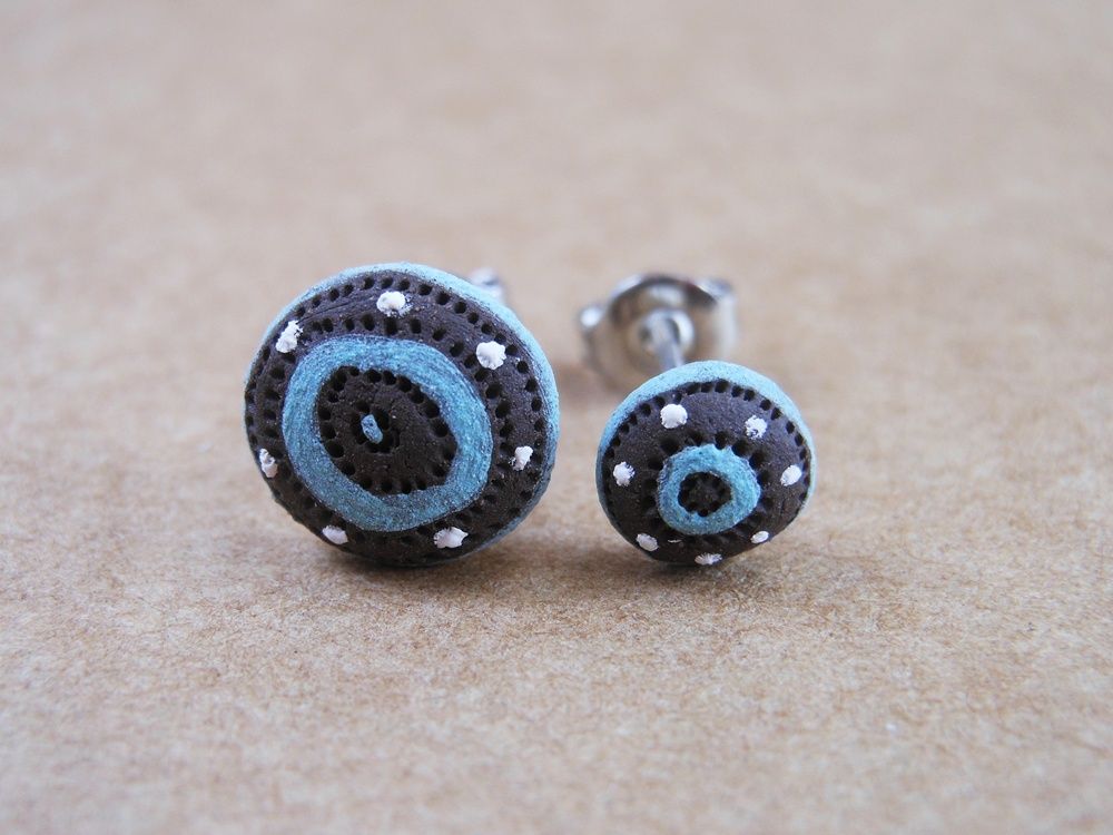 Sofikleja – Miniaturni uhančki, ki nastajajo pod lupo