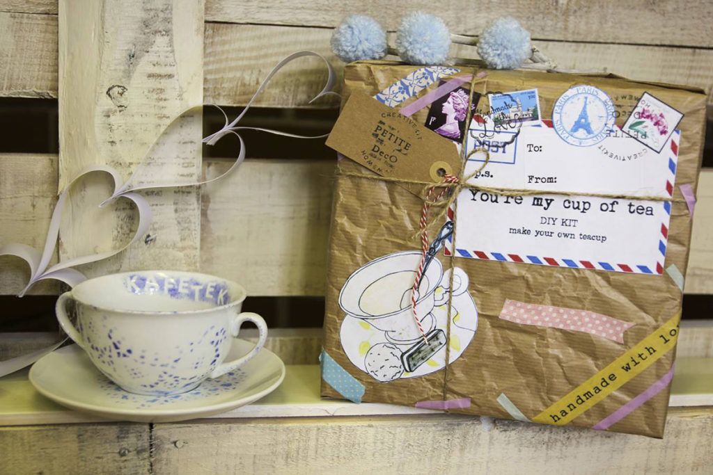 Kaja Milanič: Edina stalnica v moji ustvarjalni skrinjici le lepilo