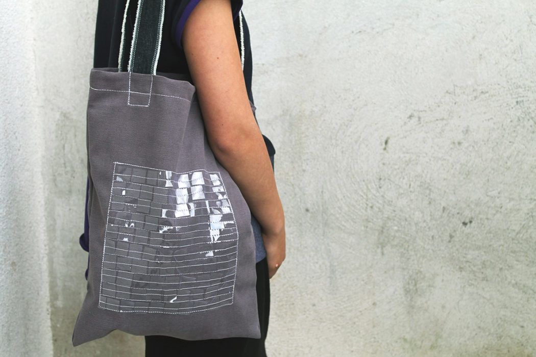 Nina Tomažin: Reciklira izdelke, ki niso našli lastika