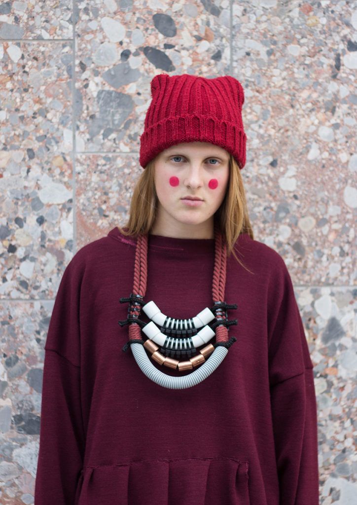 Nina Tomažin: Reciklira izdelke, ki niso našli lastika