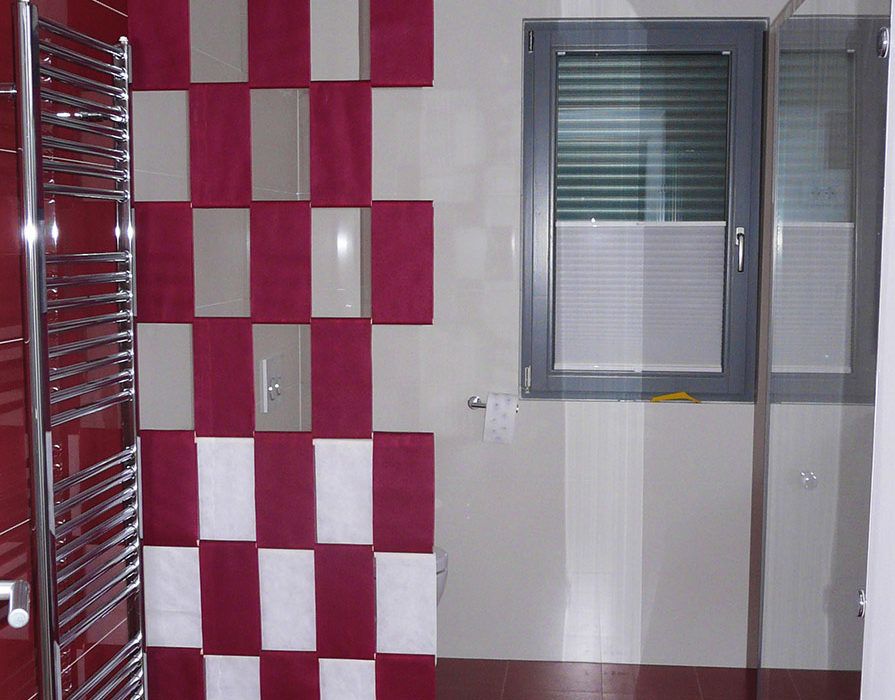 Predelni panel slovenske oblikovalke